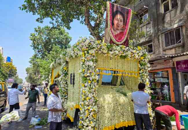 She is gone, the music lives on: Sorrow and song as Asha Bhosle cremated with state honours
